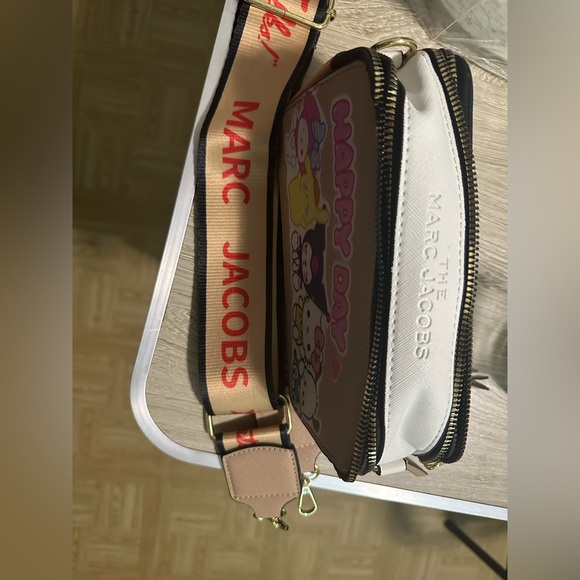 Cute Character Crossbody Bag - Pink - Picture 7 of 7